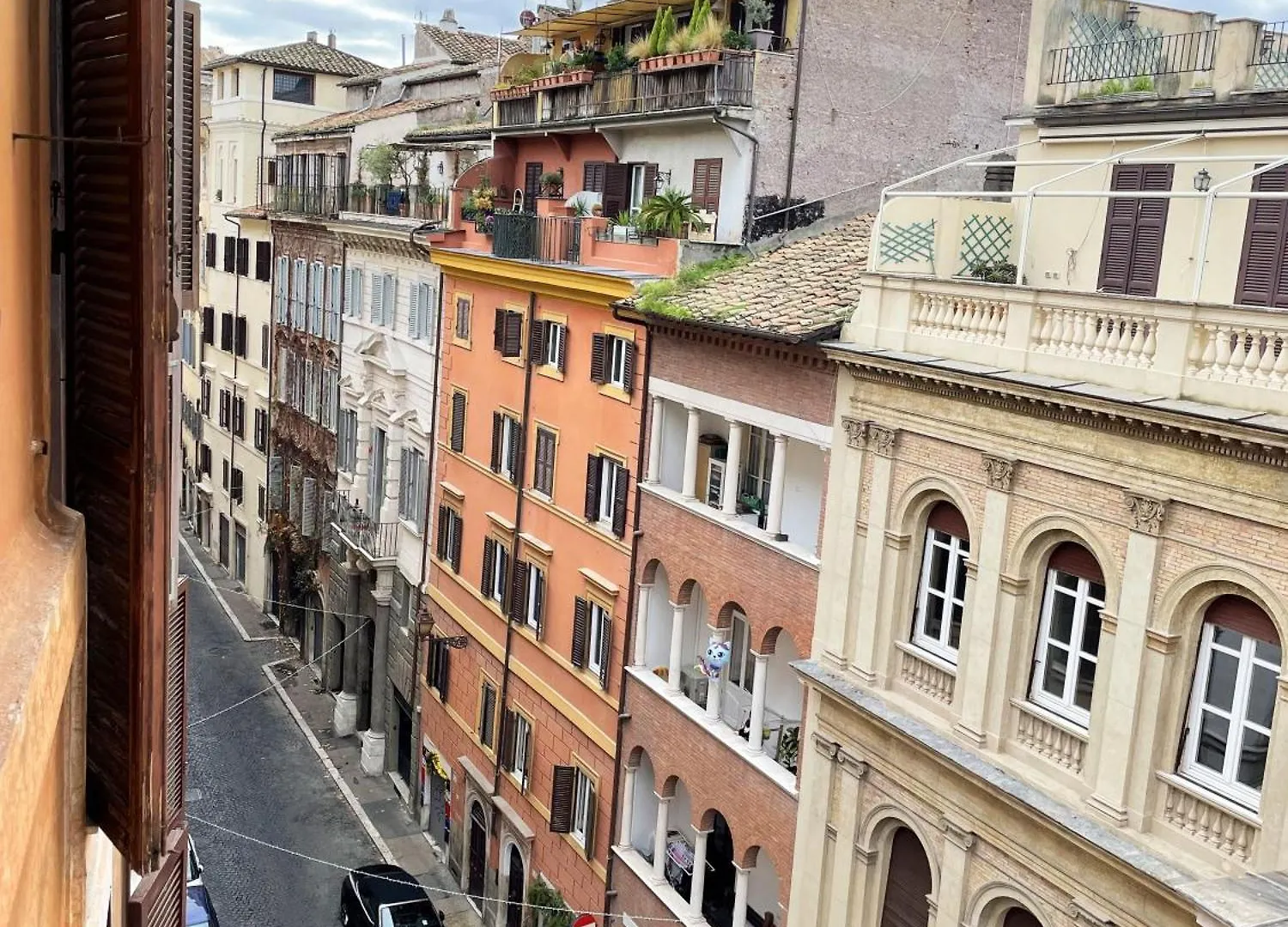 Historical Central Rome Flat